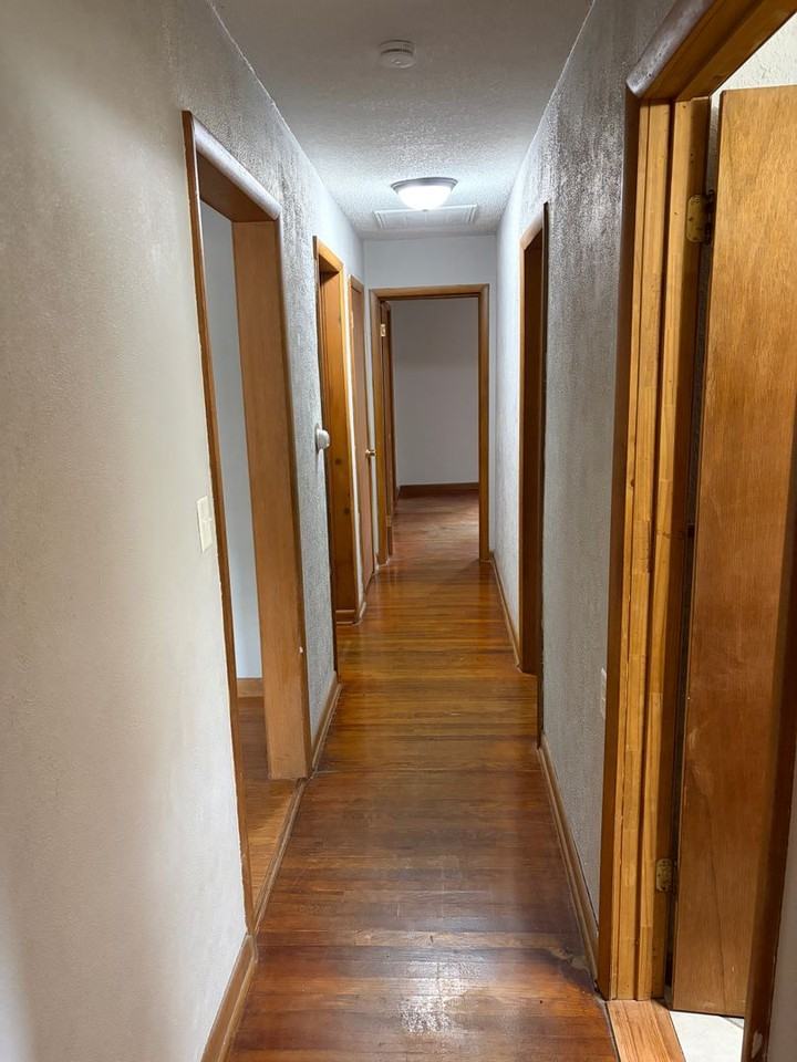 442 S Airwood Ave - Photo 6 of 16