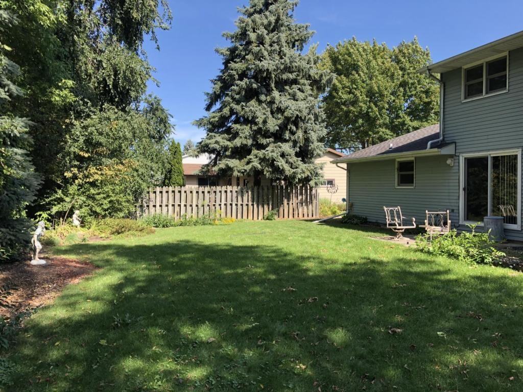 414 Moon Glow Dr - Photo 6 of 12