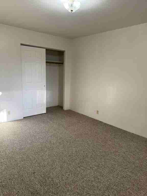 10506 2100 Rd - Photo 4 of 6