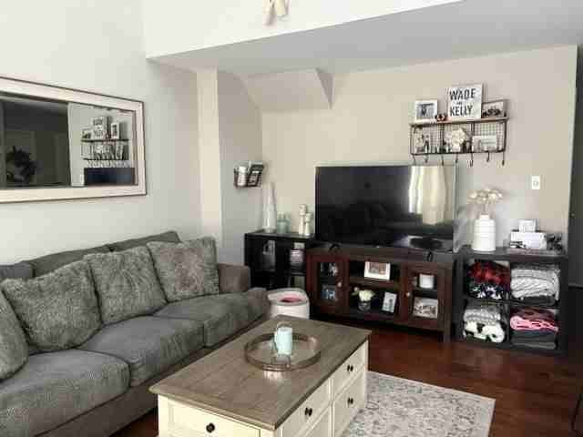 9553 James St - Photo 5 of 27
