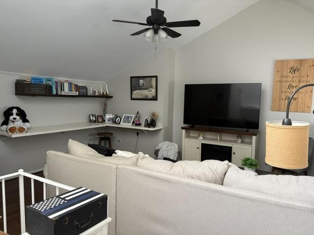 9553 James St - Photo 6 of 27