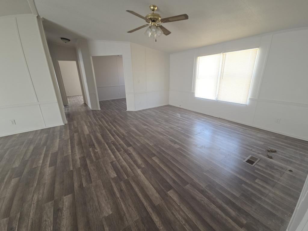 8420 Brahma Dr - Photo 4 of 25