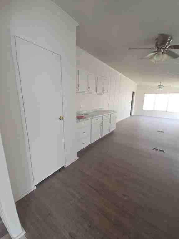 8420 Brahma Dr - Photo 7 of 25