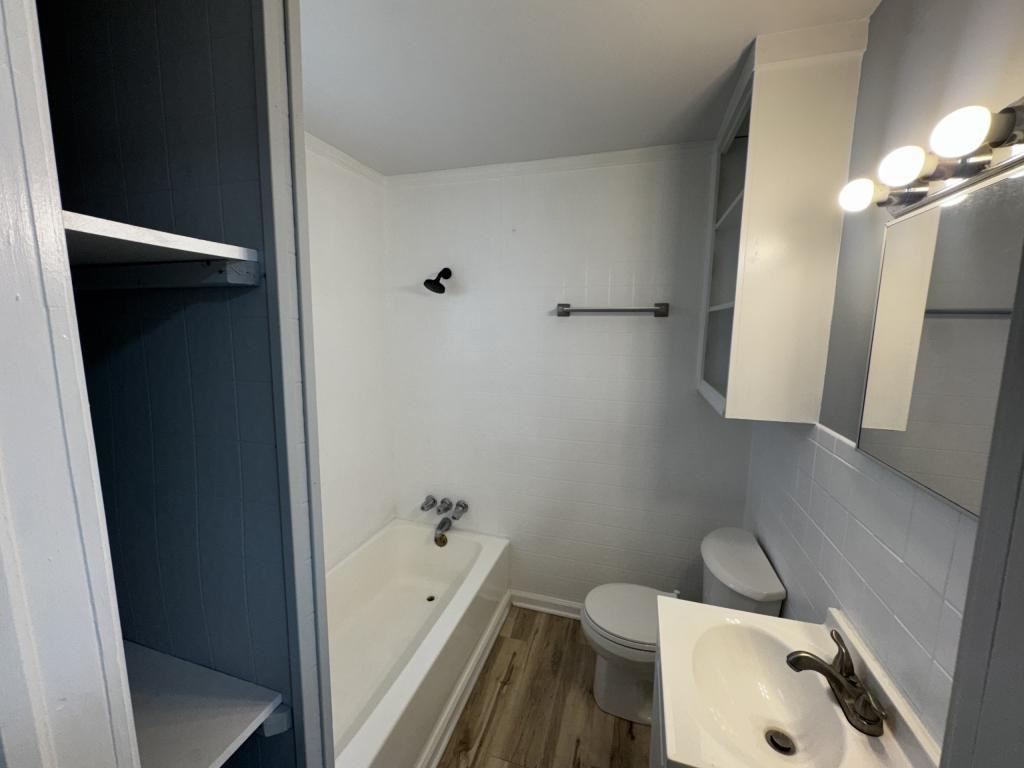 2085 Cosmos Dr - Photo 6 of 7