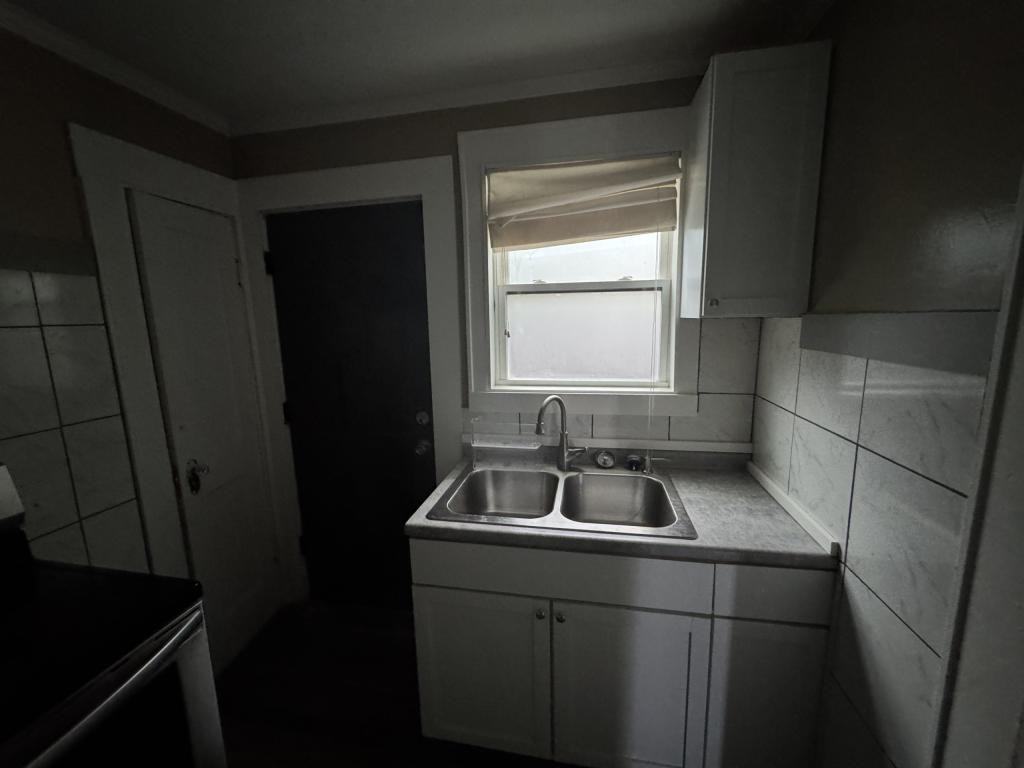 113 Isabelle St - Photo 5 of 8