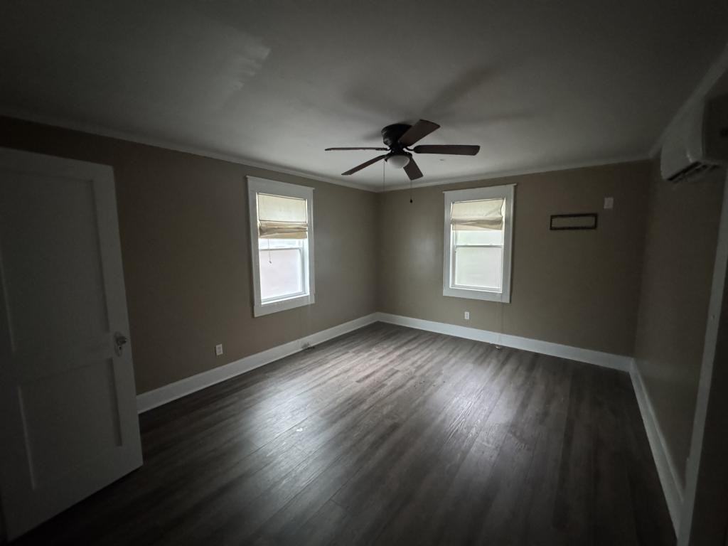 113 Isabelle St - Photo 6 of 8