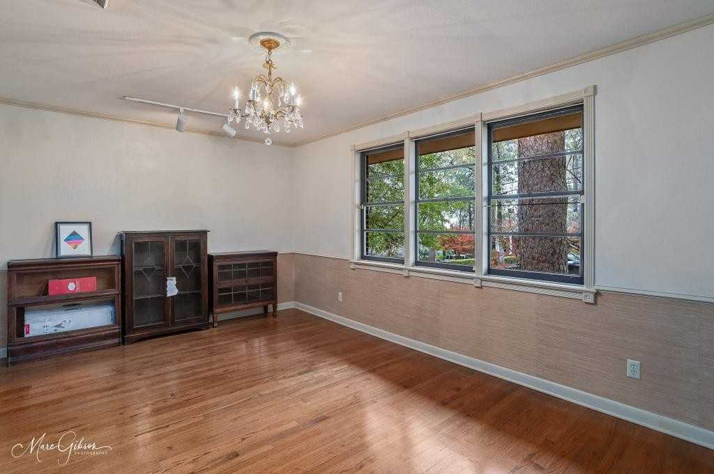 400 Southfield Rd - Photo 5 of 21