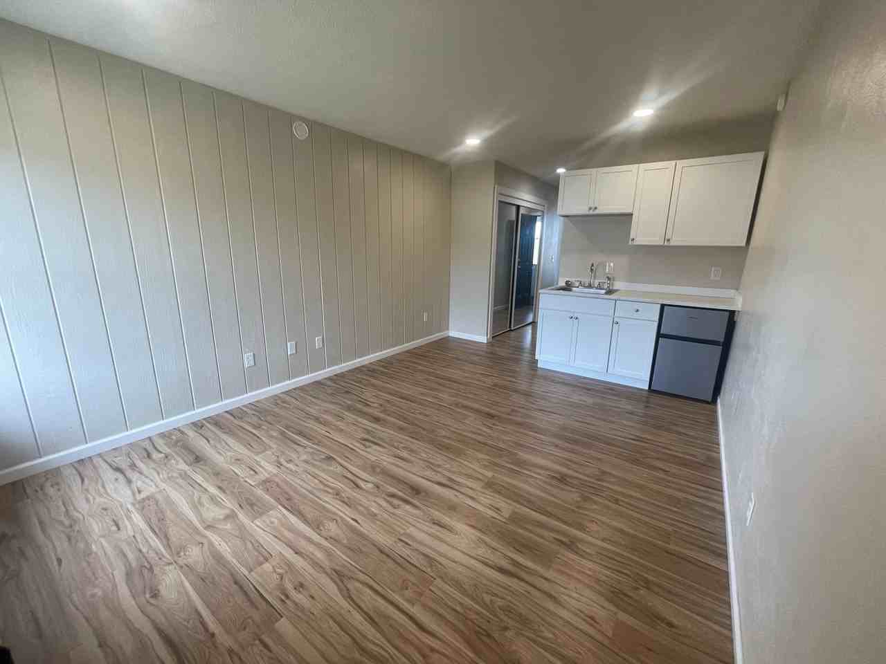 1125 Ted Dr - Photo 5 of 6
