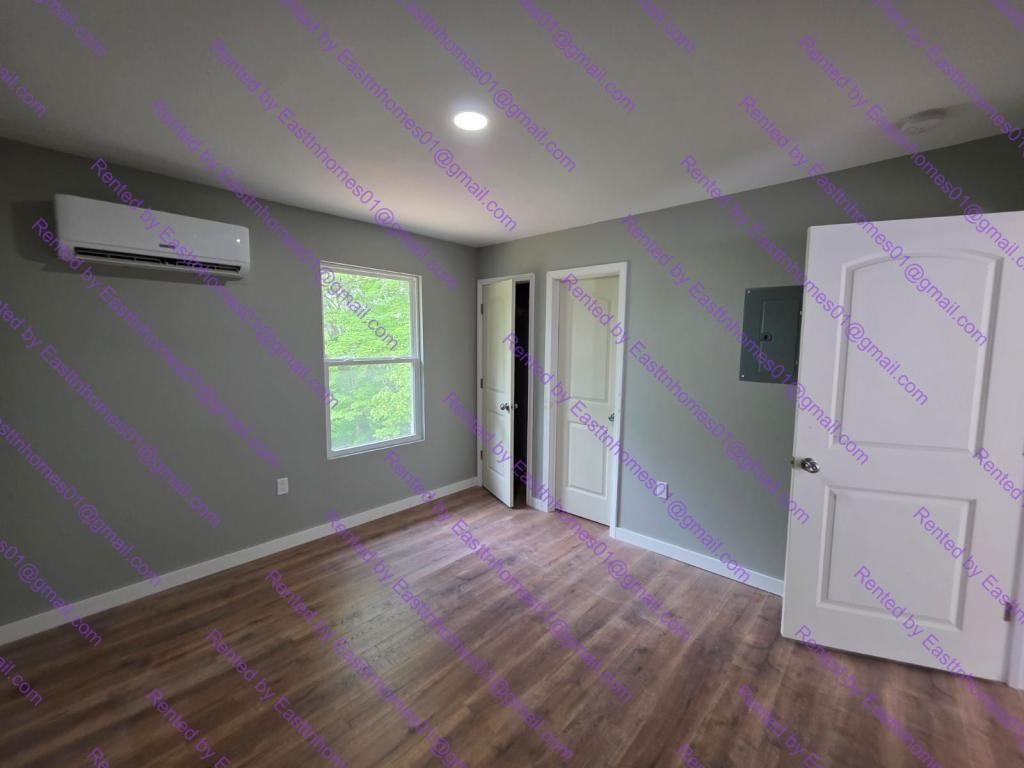 105 Jeffery Ln - Photo 3 of 10