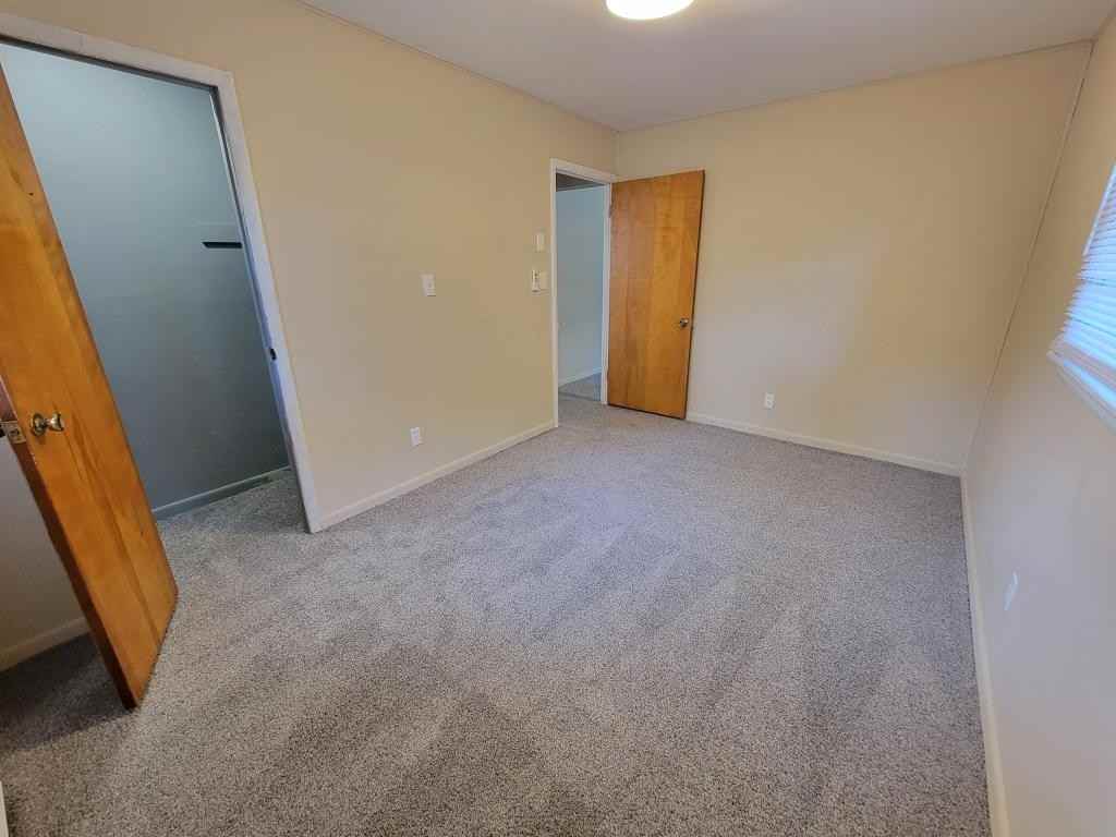 2330 Vance Ave - Photo 5 of 9