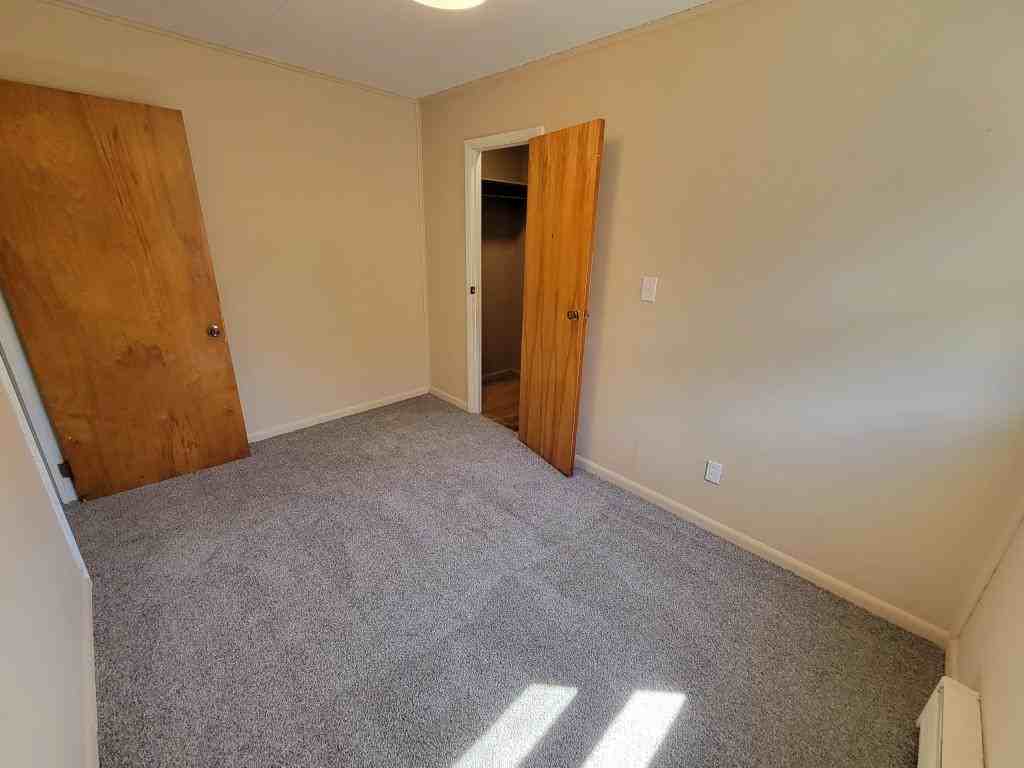 2330 Vance Ave - Photo 7 of 9