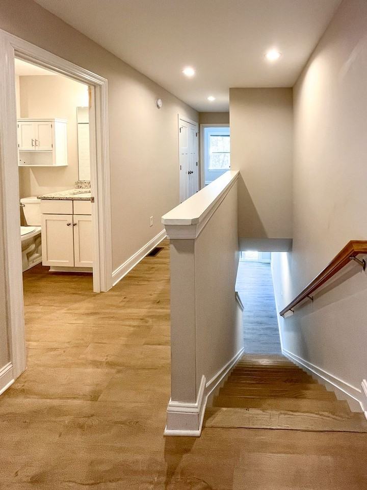 1529 Birnam Dr - Photo 4 of 25