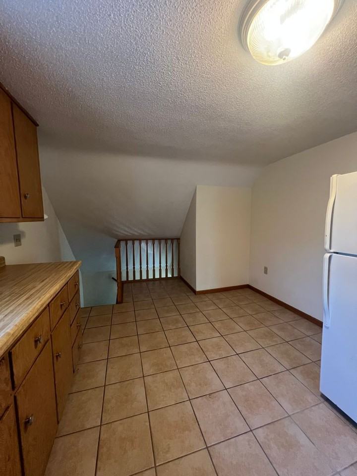 828 9th Ave N - Photo 2 of 13
