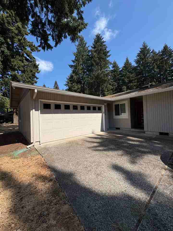 12704 Ne 7th Pl - Photo 2 of 18