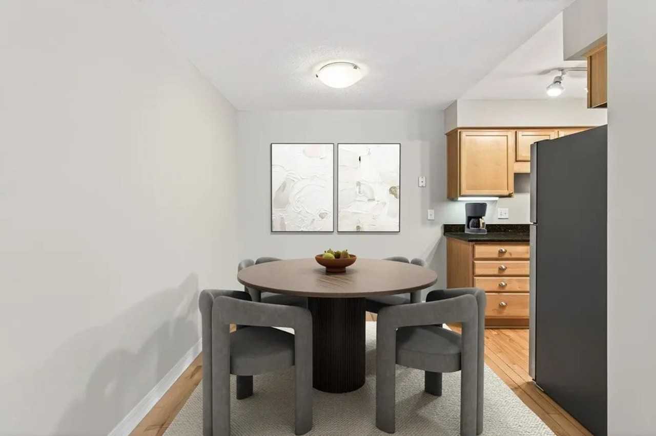 2727 W 43rd St - Photo 7 of 16