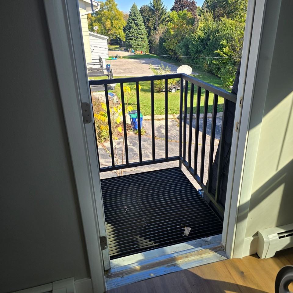 Grafton Property - Photo 3 of 9