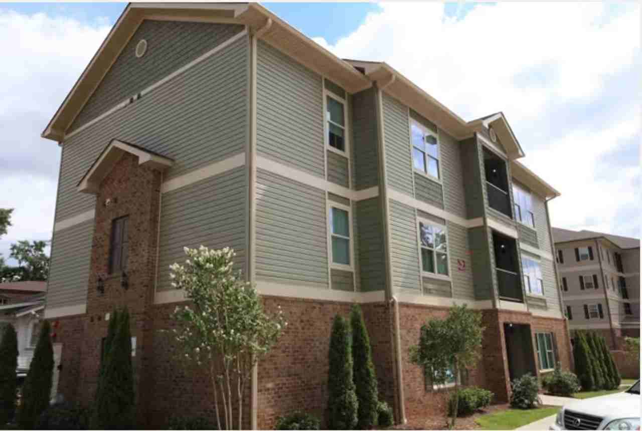 Haven on Hackberry - Photo 4 of 45