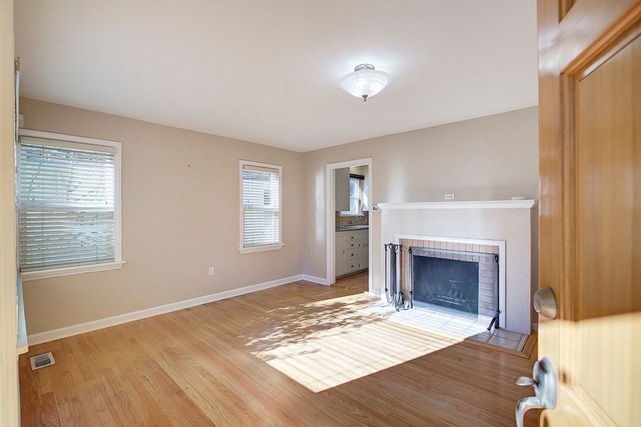 1210 Ne 95th St - Photo 3 of 16