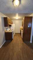 featured image of 4517 Parkview Dr