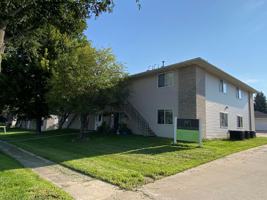 featured image of 3425 Queen Dr Sw