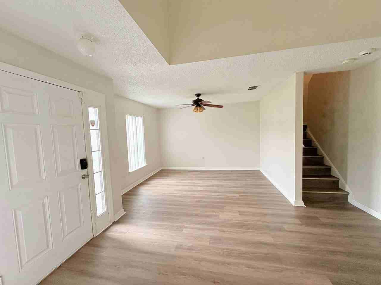 1927 Michigan Ct - Photo 3 of 35