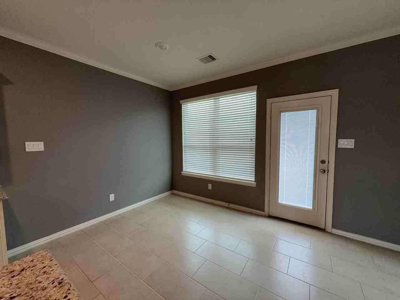 18107 Golden Falls Ln - Photo 7 of 33