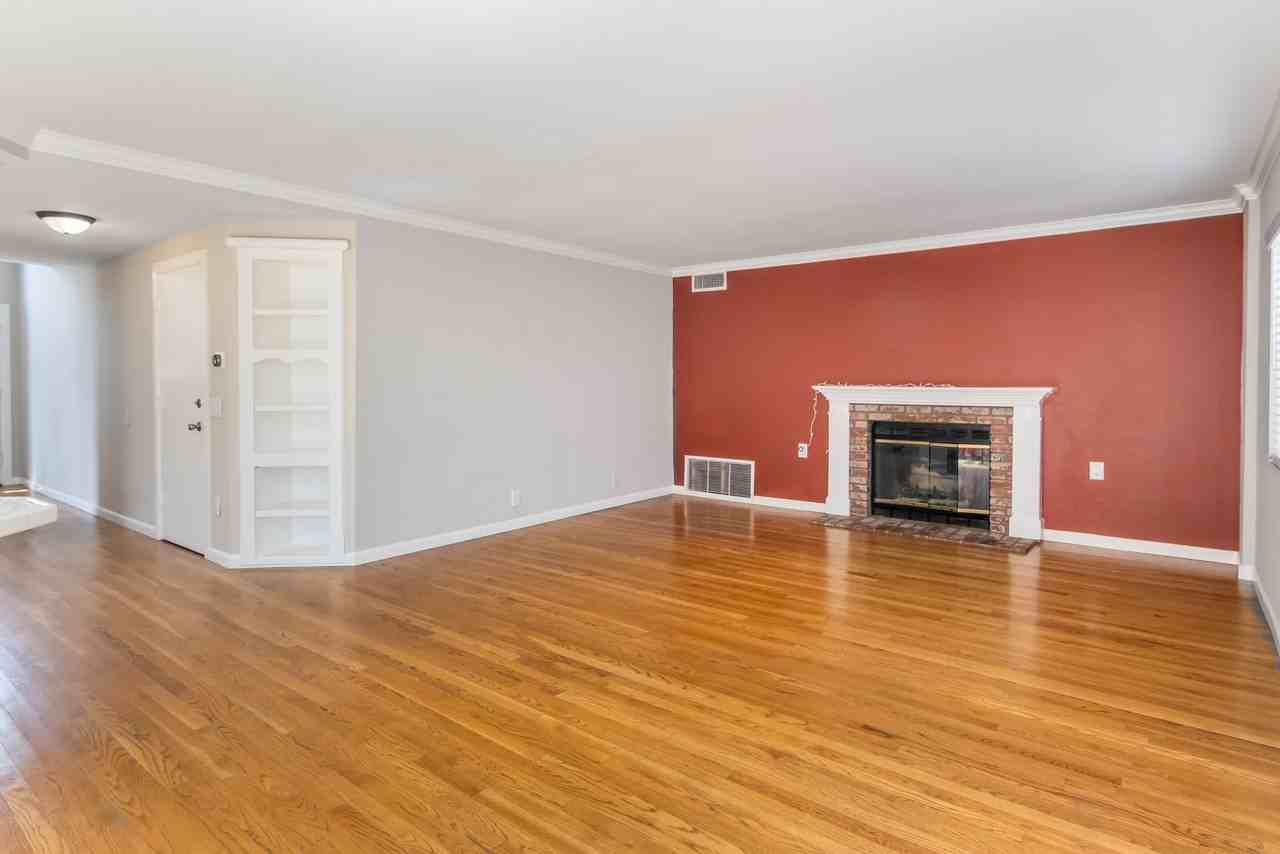 12314 Willow Way - Photo 4 of 23