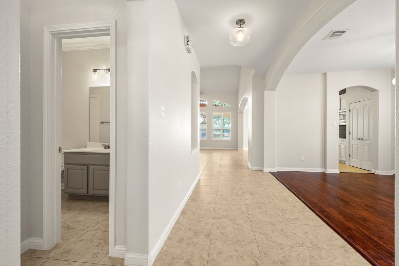 715 Wood Mesa Ct - Photo 3 of 24