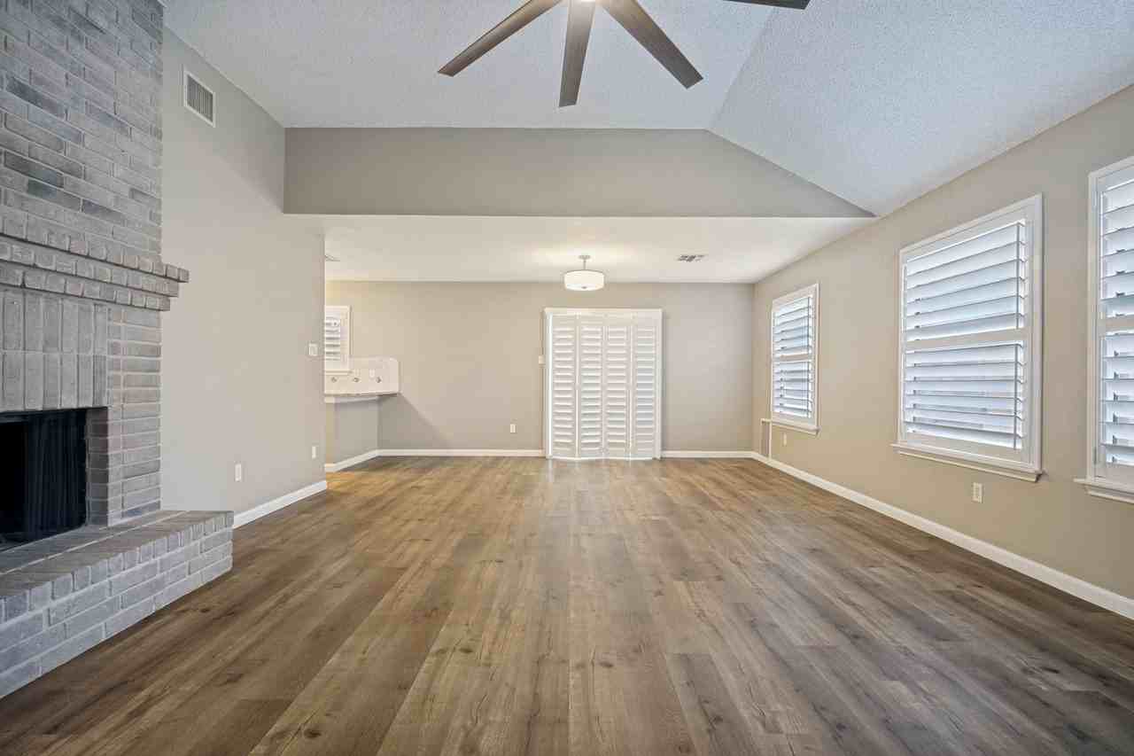 4459 Brushy Hl - Photo 7 of 25