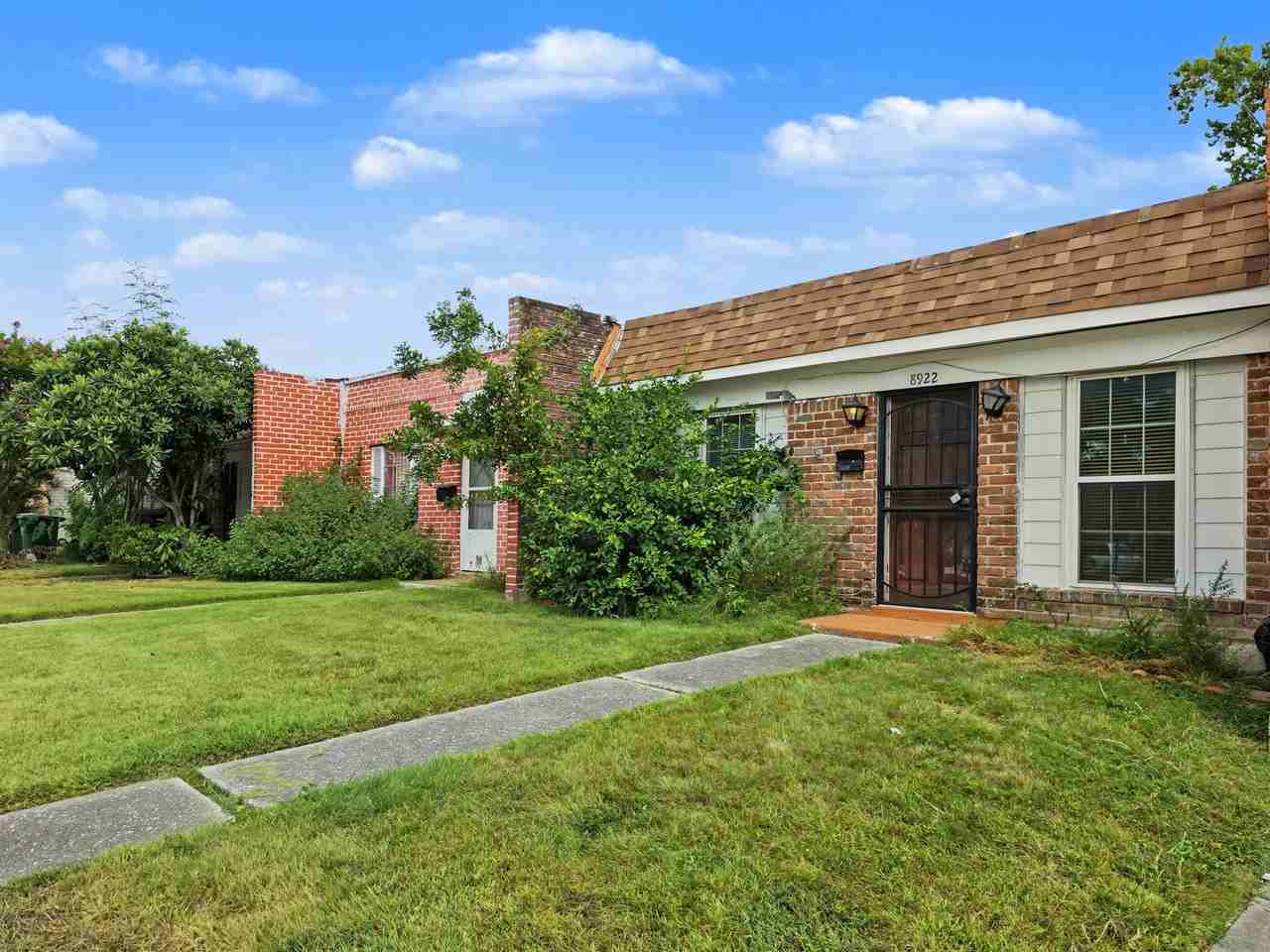 8922 Kempwood Dr - Photo 2 of 22