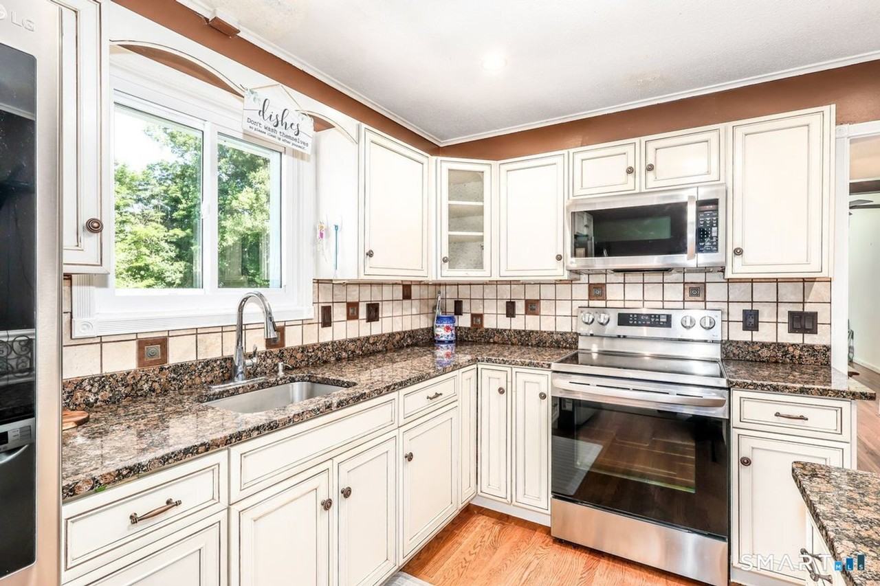 212 Chestnut Land Rd - Photo 5 of 12