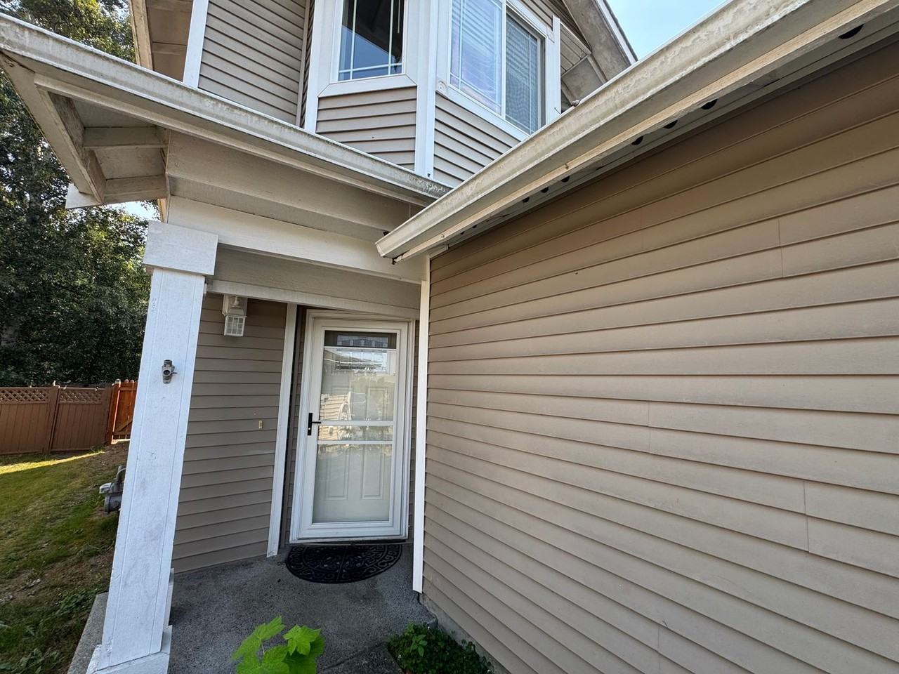 302 N 23rd St - Photo 2 of 17