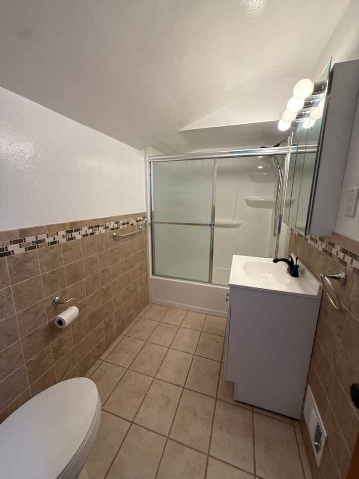1324 Romine Ave - Photo 7 of 15