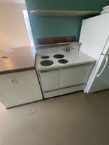 1313 Girard Blvd Se - Photo 1 of 1