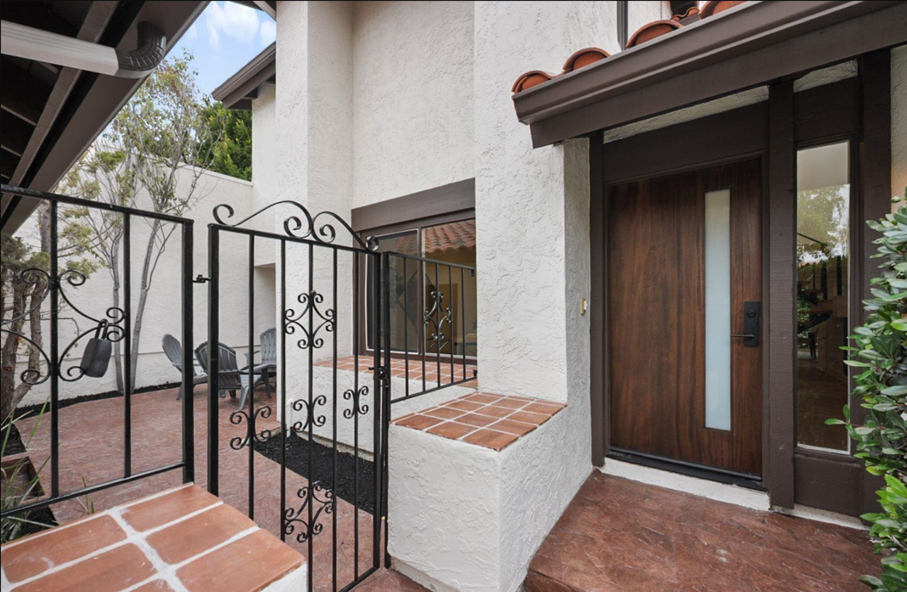 630 Camino Ynez - Photo 4 of 43