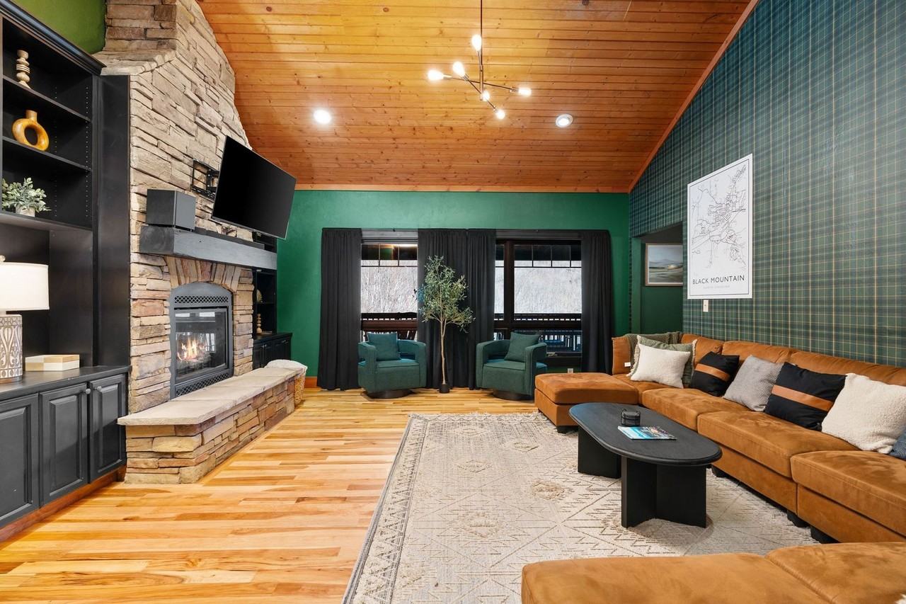 39 Great Aspen Way - Photo 3 of 31
