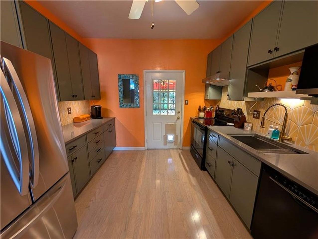 18 S 13th St - Photo 2 of 22