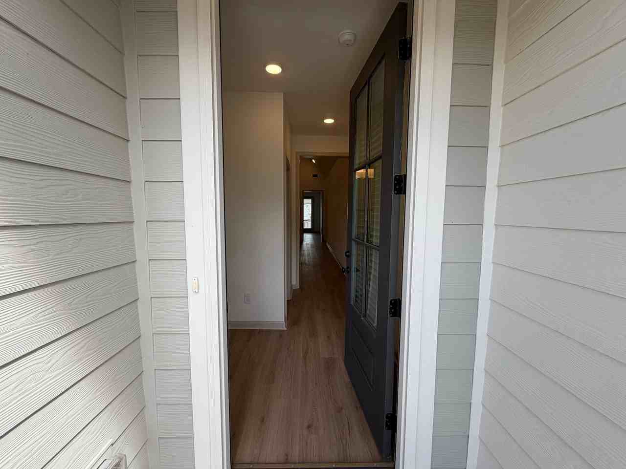 125 Summer St - Photo 4 of 22