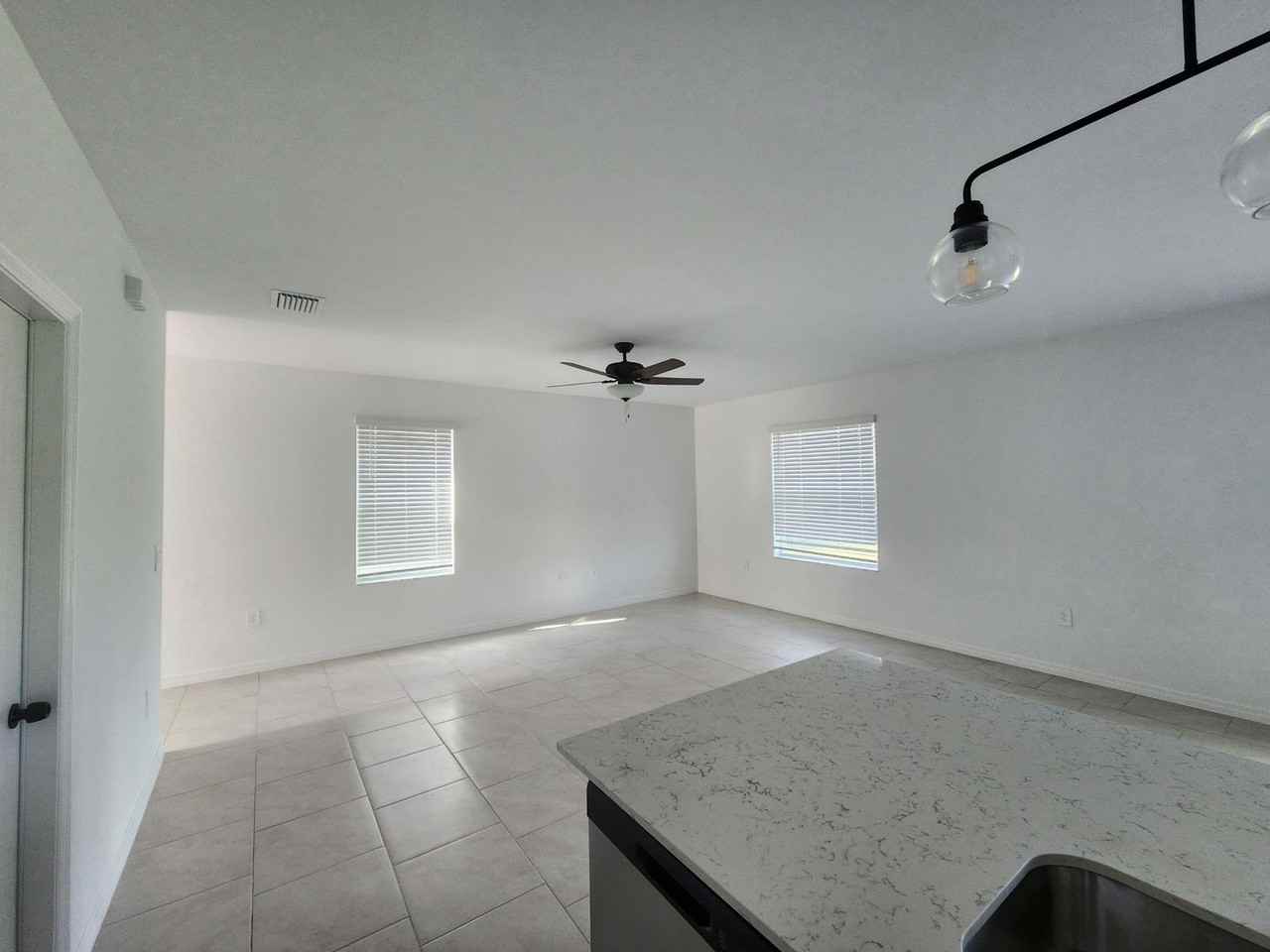 20320 Caroline Creek Pl - Photo 6 of 21