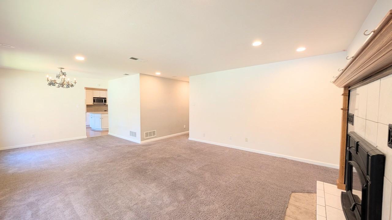 3581 Cercis Way - Photo 7 of 41