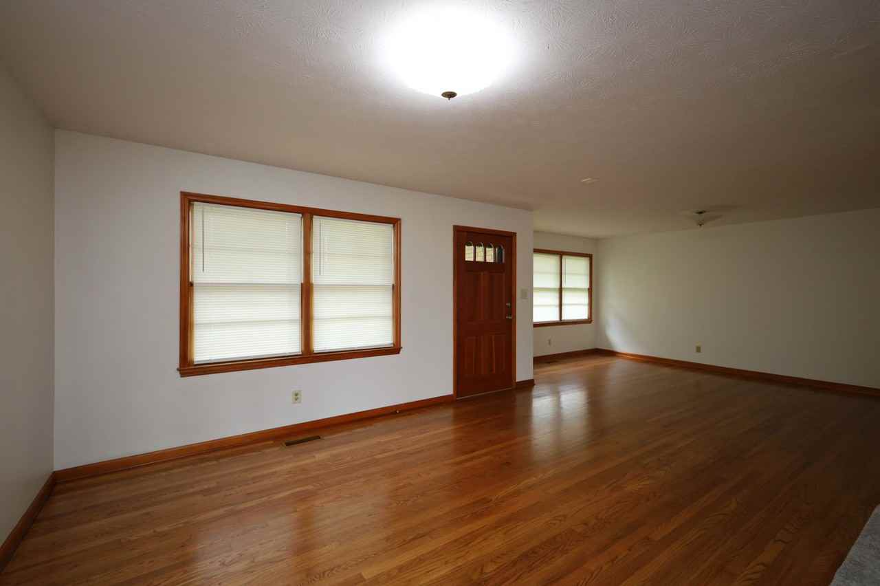 5362 Moss Oak Trl - Photo 2 of 14