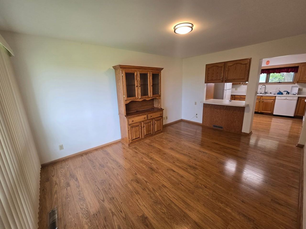 39500 60th St - Photo 5 of 14
