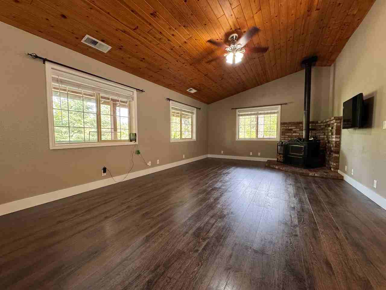 116 Riverbend Way - Photo 6 of 30