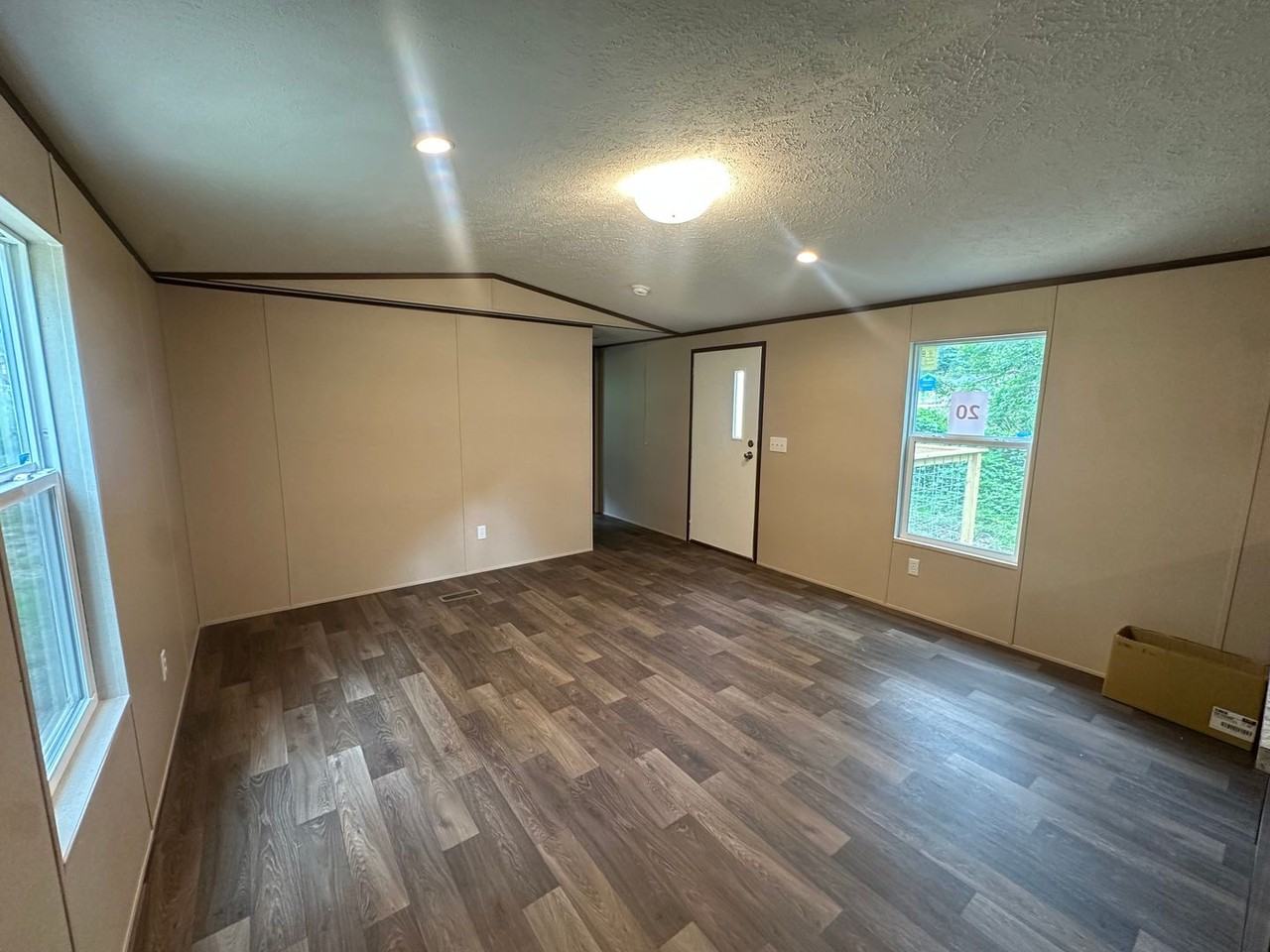 106 Norwood Dr - Photo 2 of 19