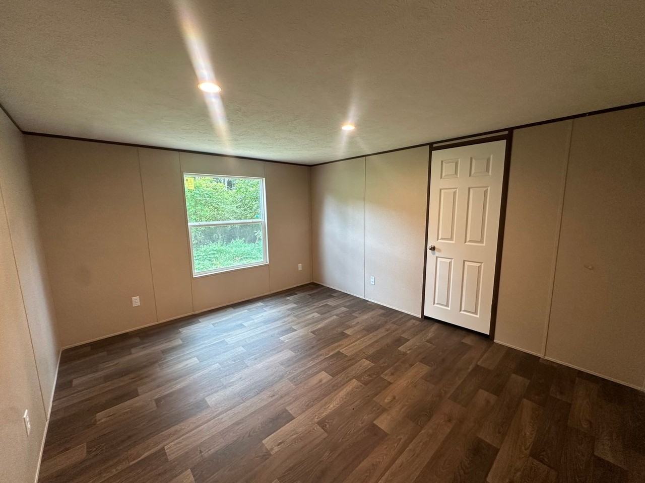 106 Norwood Dr - Photo 7 of 19