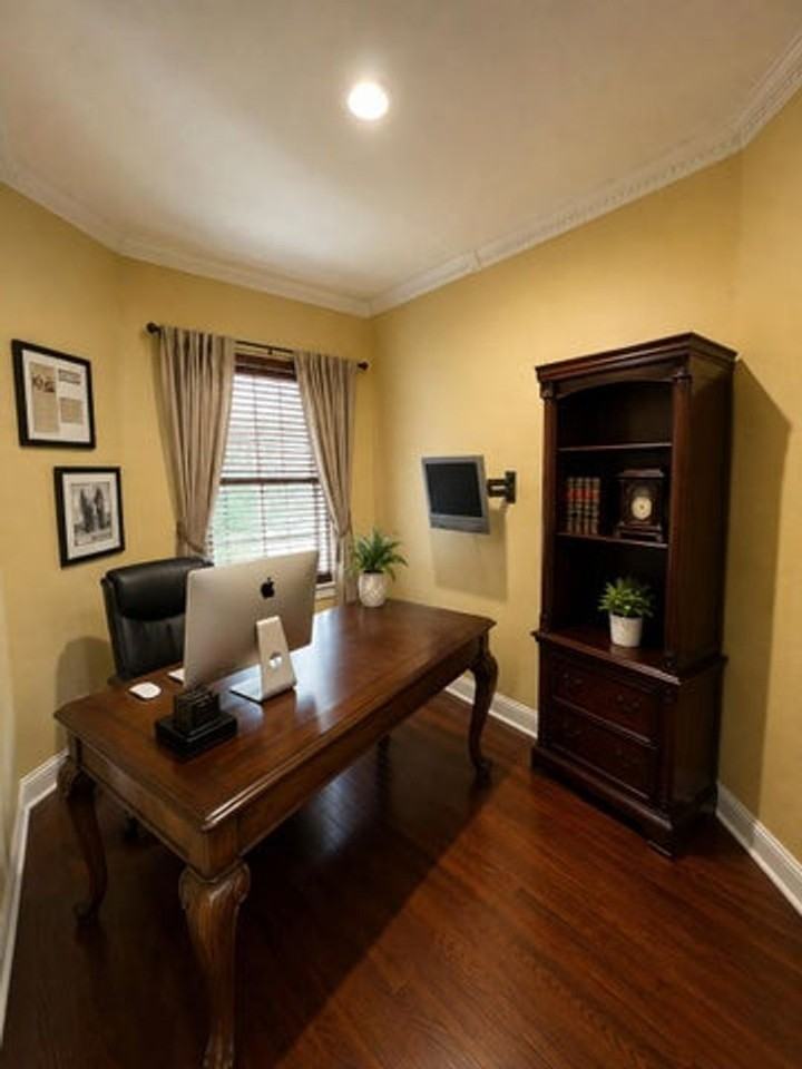 734 Lavender Cir - Photo 3 of 12