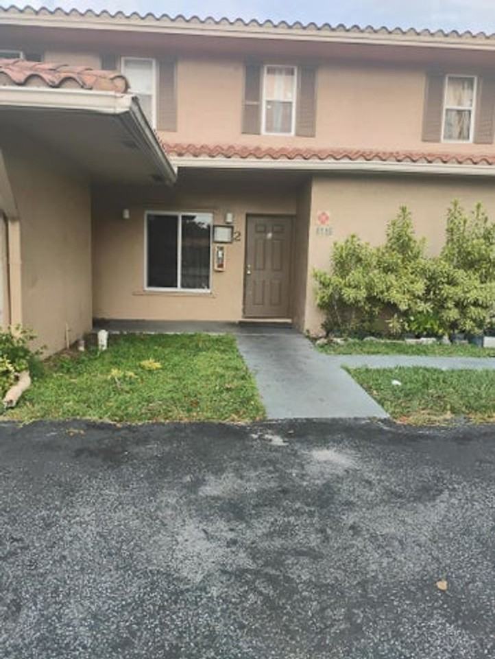 4116 4116 RIVERSIDE 1-3 #3 - Photo 5 of 13