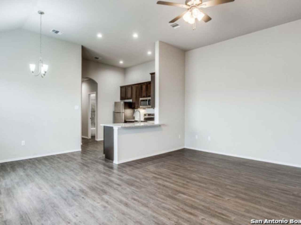 9931 Westover Blf - Photo 5 of 16