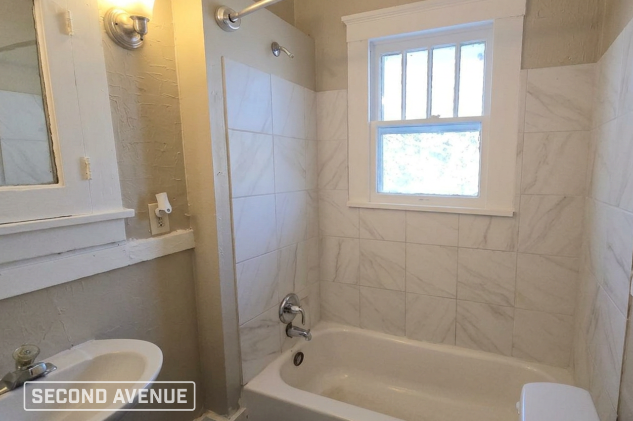 502 Lucier St - Photo 5 of 10