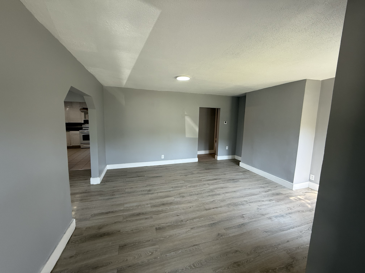 307 Welch Rd - Photo 7 of 16